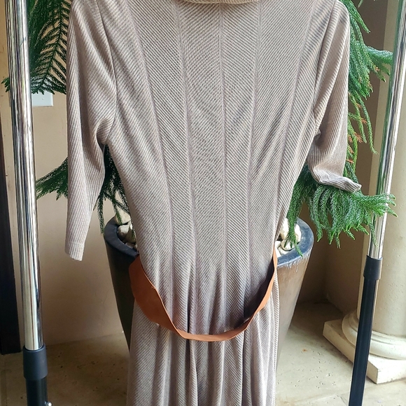 Taupe Fall Signature Robbie Bee L Sweater Dress - Picture 2 of 4